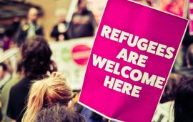Refugees are welcome here protest sign