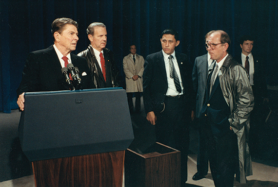 Baker and Reagan in debate preparations