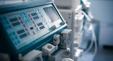 Dialysis machine