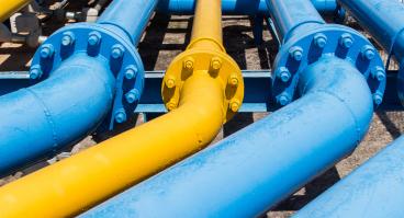 Yellow and blue pipelines.