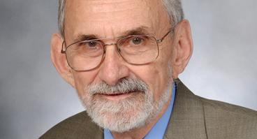 Headshot of Robert Curl