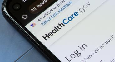 Login page of HealthCare.gov, a health insurance exchange website operated under the United States federal government.