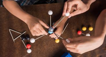 Family building atoms model 