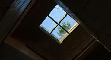 Scenic window within a window