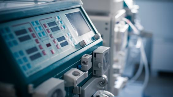 Dialysis machine
