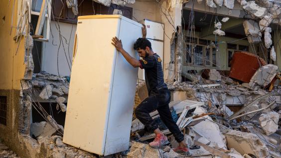  The destruction of the buildings damaged in the Kahramanmaras earthquake continues on June 27, 2023 in Hatay, Turkey. On February 6, 2023, earthquakes with magnitudes of 7.7 and 7.6 occurred in 11 provinces of Turkey.