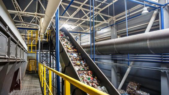 Conveyer belt; recycling process