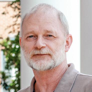 Headshot of Brian Bennett