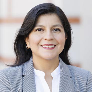 Headshot of Tilsa Oré Mónago.