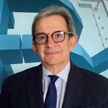 Headshot of Luis Pacheco