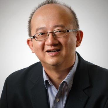 Portrait of Shao-Chee Sim