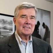 Headshot of Gil Kerlikowske