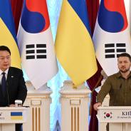 Ukrainian President Volodymyr Zelensky (R) and his South Korean counterpart Yoon Suk Yeol make statements following their talks in Kyiv on July 15, 2023.
