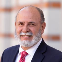 Head shot of U.S.-Mexico Center expert Gary Hale