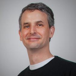 Headshot of Daniel Wagner.