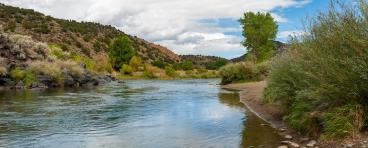 Rio Grande river and landscape, New Mexico, US